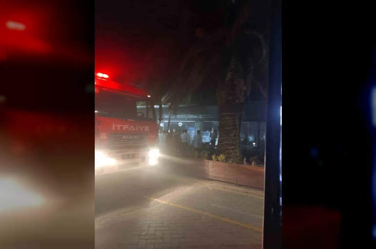 Körfez’de kafenin mutfağında çıkan yangın hasara neden oldu
