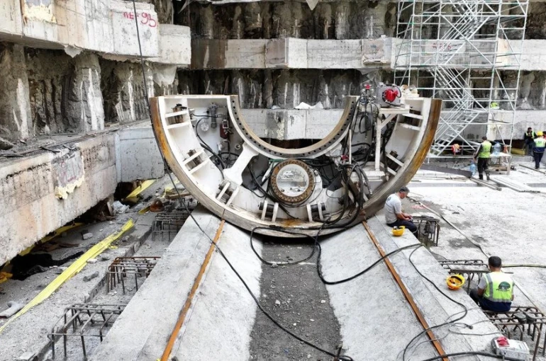 Körfezray Metro Projesi’nde iki tünel açma makinesinin daha montajına başlandı
