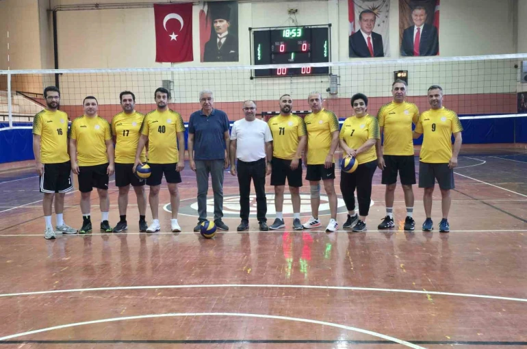 Köşk İlçe Milli Eğitim, yarı final bileti aldı
