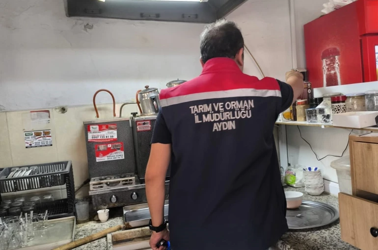 Köşk’te çay ocakları ve marketlere gıda denetimi
