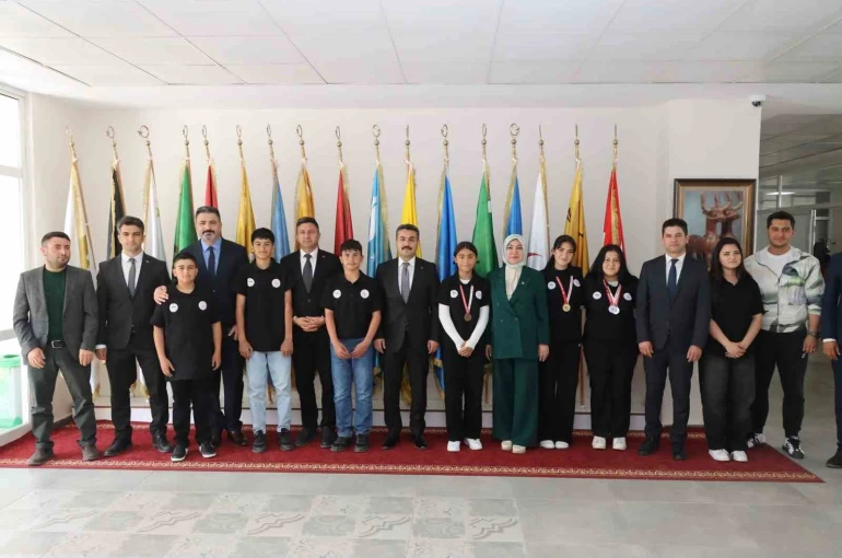 Köy okulundan Türkiye Şampiyonluğu