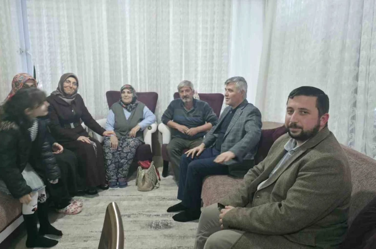 Köyceğiz İlçe Müftüsü Karagöz, Şehit Uysal’ın ailesiyle iftarda buluştu