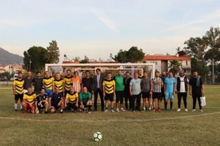 Köyceğiz’de Öğretmenler Günü Futbol Turnuvası tamamlandı