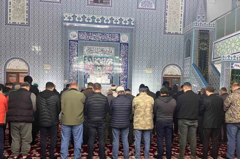 Köyceğiz’de sabah namazında buluştular