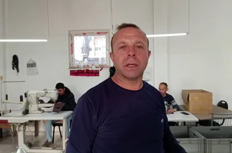 Köyden İstanbul’a çanta imalatı