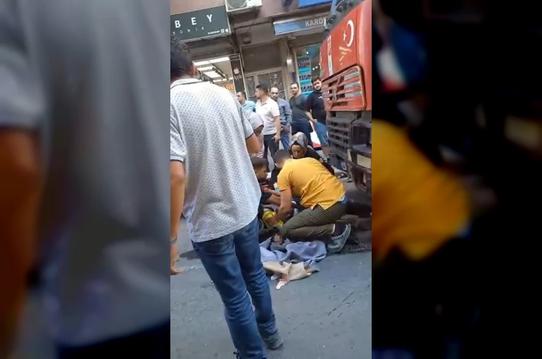 Küçükçekmece’de hafriyat kamyonunun çarptığı yaya ağır yaralandı
