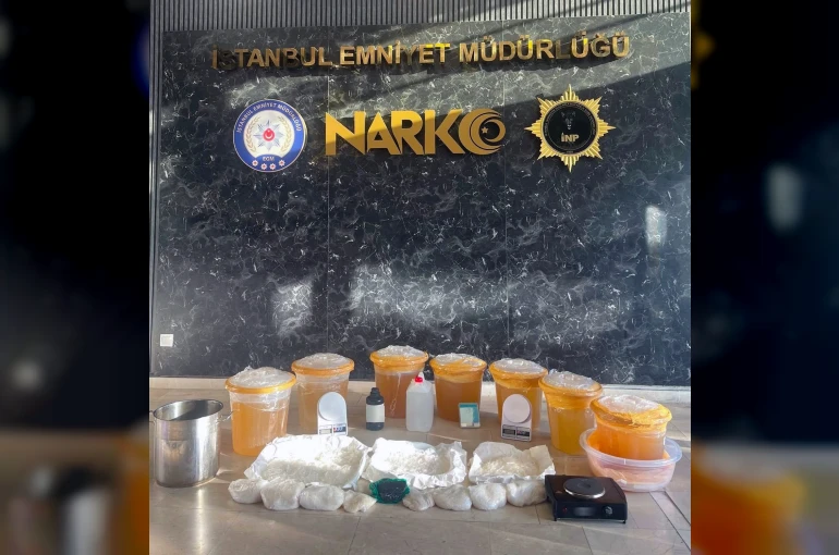 Küçükçekmece’de narkotik operasyonu: Yaklaşık 90 kilo uyuşturucu ele geçirildi