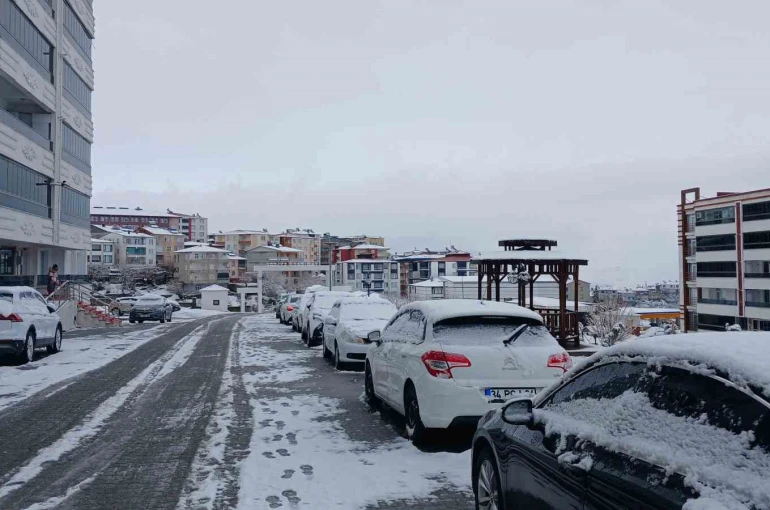 Kulp beyaza büründü