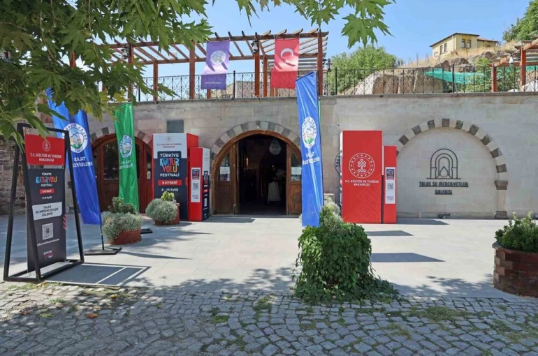 Kültür Yolu Festivali’nde Talas’ta ‘Şifaya Açılan Kapılar’ sergisi