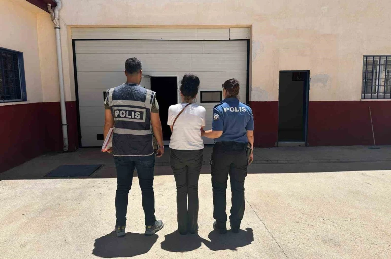 Kumluca’da aranan 3 hükümlü yakalandı 