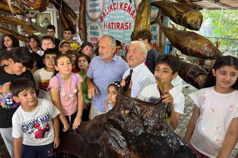 Kur’an kursu öğrencileri, Türkiye Deniz Canlıları Müzesi’nde