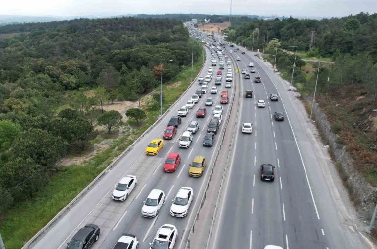 Kurban Bayramı’nda İstanbul boş kaldı, trafik sadece Arnavutköy’de vardı
