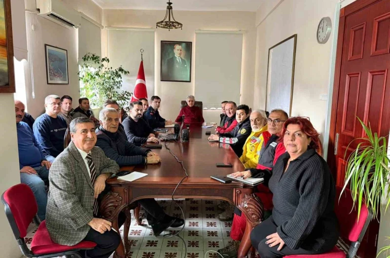 Kuşadası’nda kuvvetli yağış alarmı