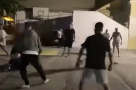 Kuşadası’nda otopark ücreti kavgası kamerada