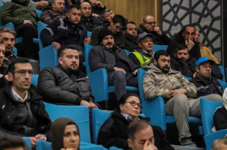 Kütahya Belediyesi personeline acil durum eğitimi