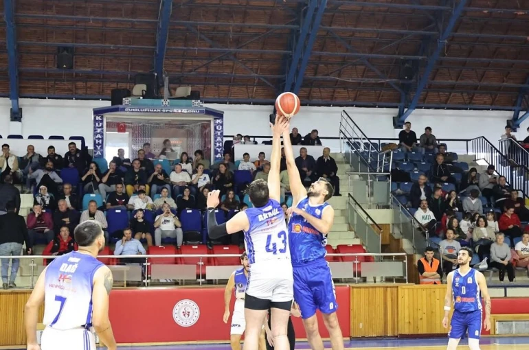 Kütahya Belediyespor’dan üst üste üçüncü galibiyet