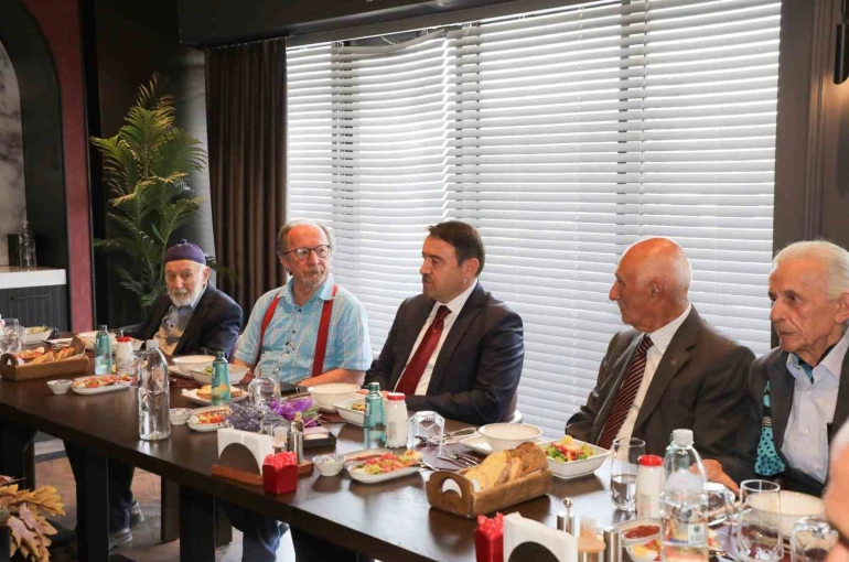 Kütahya çinisinin geleceği masaya yatırıldı