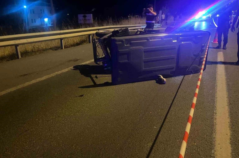 Kütahya-Tavşanlı kara yolunda feci kaza: 18 yaşındaki motosiklet sürücüsü hayatını kaybetti