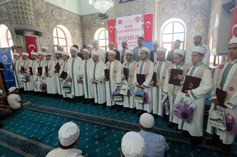 Kütahya’da 15 hafız için icazet merasimi