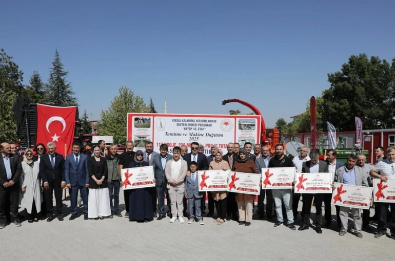 Kütahya’da çiftçilere 229 milyon TL hibe desteği verildi