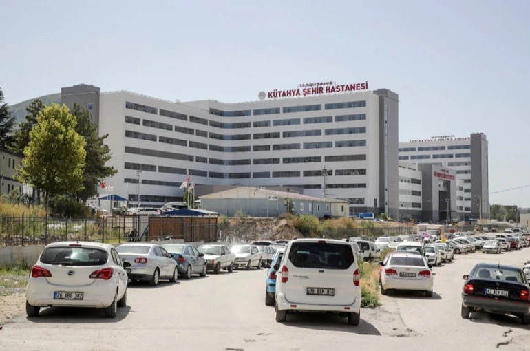 Kütahya’da hastaneye getirilen mahkum firar etti