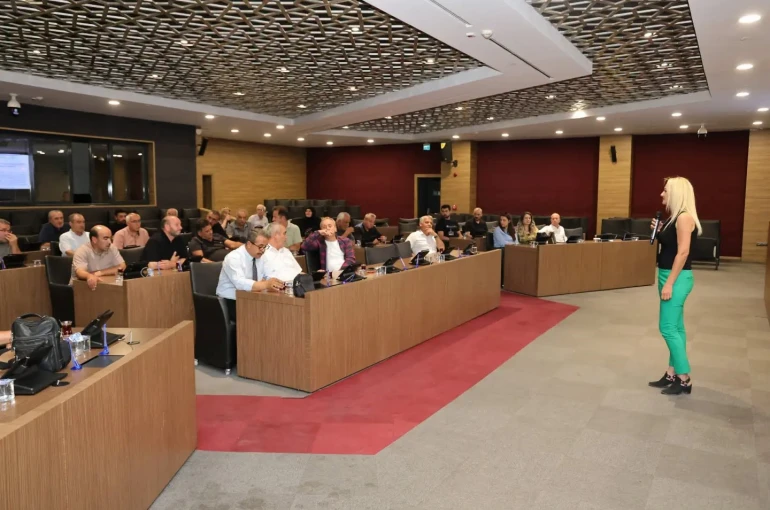 Kütahya’da mahalle muhtarlarına ’Depozito Yönetim Sistemi’ tanıtıldı