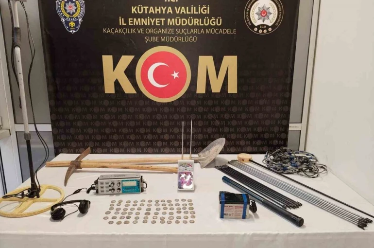 Kütahya’da tarihi eser operasyonu