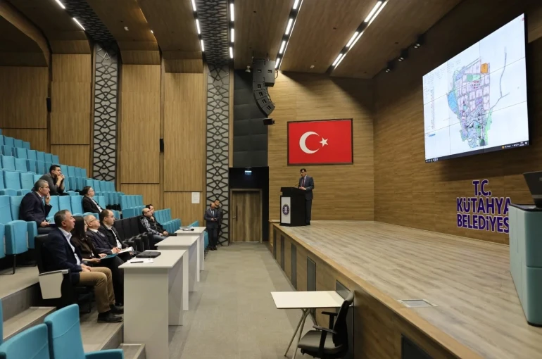 Kütahya’da turizm potansiyelini artıracak imar planı görüşüldü
