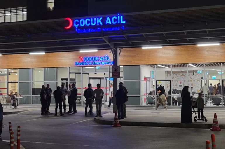 Kütahya’da zehirlenme şüphesiyle hastaneye başvuranların sayısı 71’e yükseldi