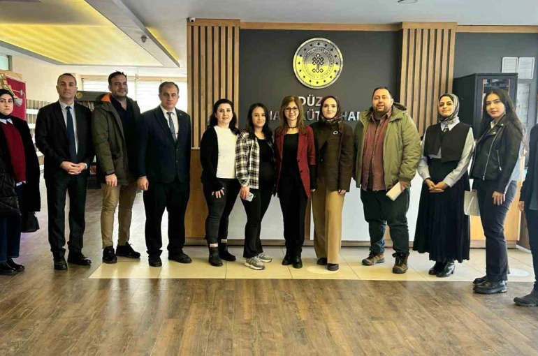 Kütüphanelerin sorunları görüşüldü 