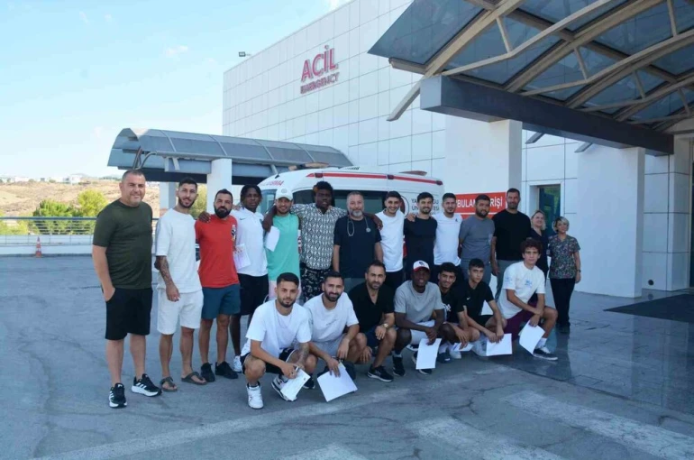 Kuzey Kıbrıs’ta sezon öncesinde futbolcular sağlık kontrolünde