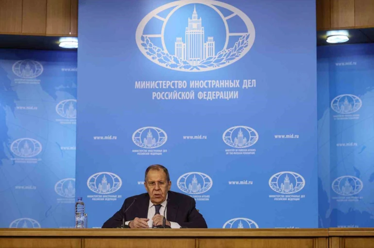 Lavrov: "ABD, Rusya ve Çin’in Grönland’ı ele geçirme planı olmadığını çok iyi biliyor"