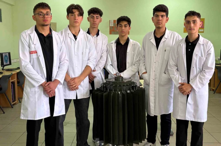 Liseli gençler ürettikleri radar projesini geliştirerek savunma sanayine katkı sağlamak istiyor