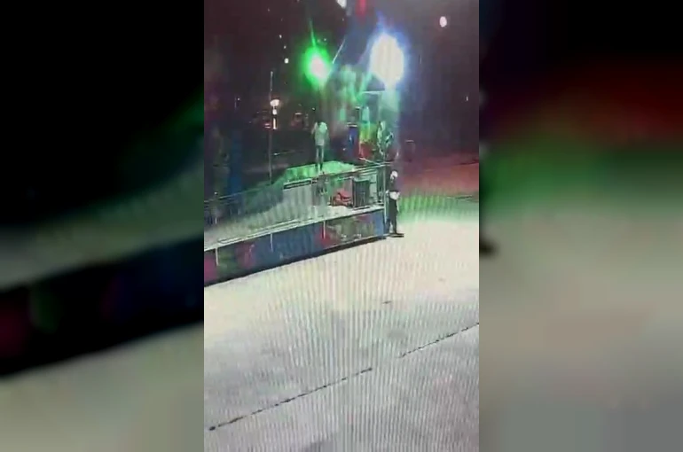 Lunaparktaki ölümlü kazanın görüntüsü kamerada
