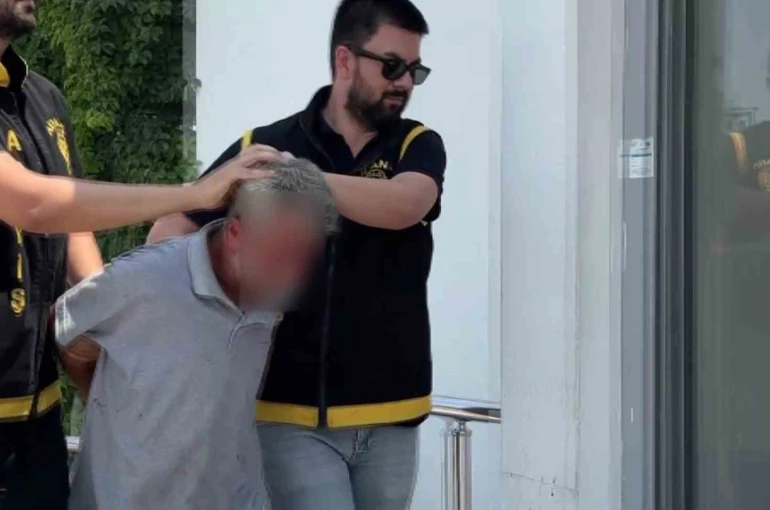 Mağazadan takıları çalan hırsızdan pes dedirten savunma: "Bana borçları vardı"