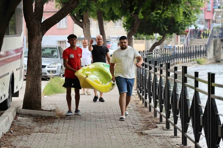 Mahalleli boğulmalara karşı ’Cankurtaran’ ekibi kurdu