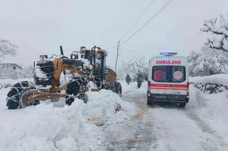 Malatya’da 136 kırsal mahalle yolu kapalı