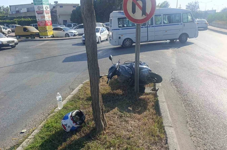 Manavgat’ta otomobil ile motosiklet çarpıştı: 1 yaralı
