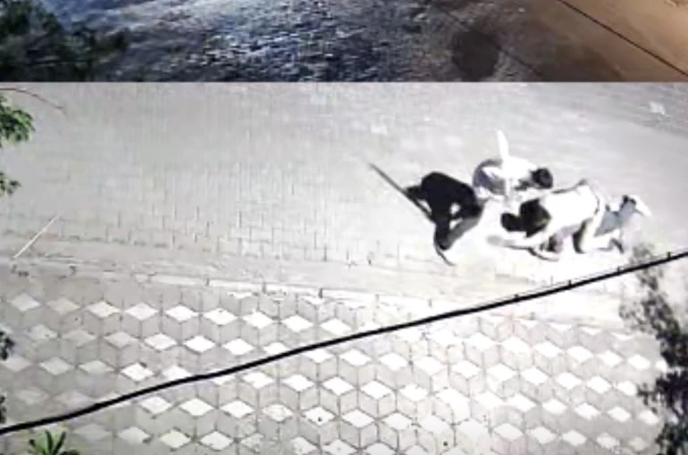 Manisa’da kız meselesi kavgası: 6 yerinden bıçaklandı