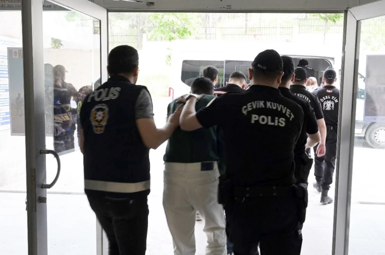 Mardin ve İstanbul’da eş zamanlı fuhuş operasyonu: 6 tutuklama