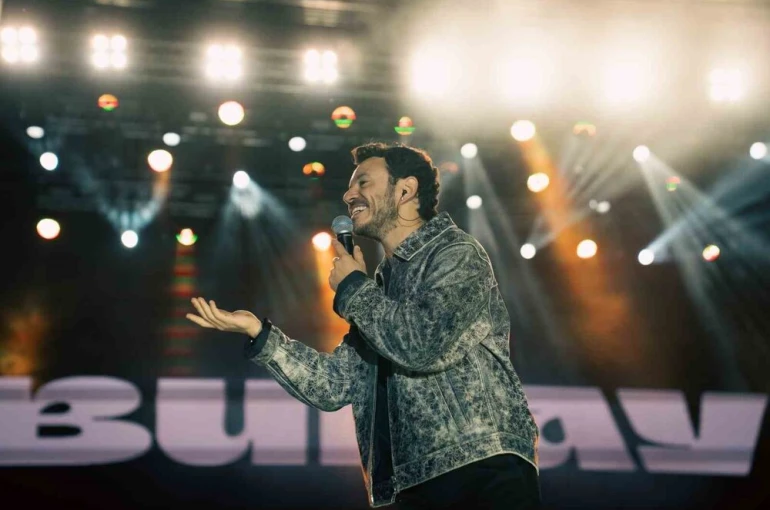 Mardin’de Buray konserine yoğun ilgi