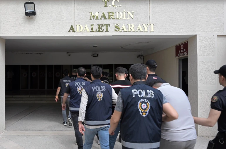 Mardin’de dolandırıcılık operasyonunda 15 tutuklama