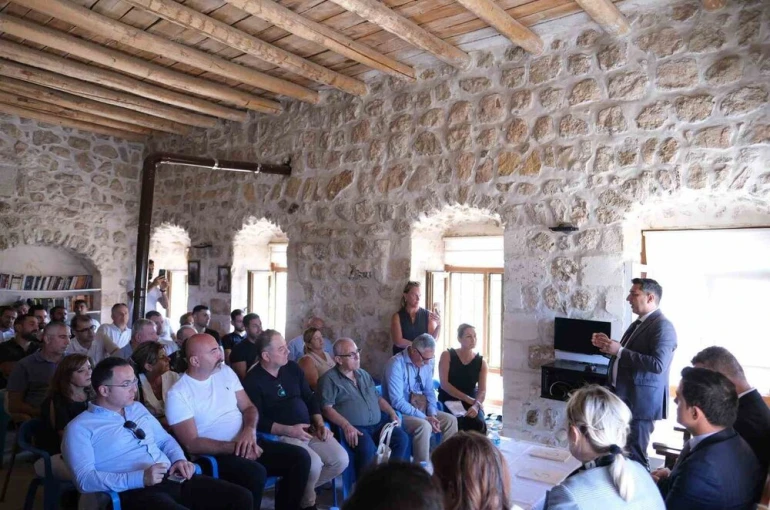 Mardin’de "Mor Dimet etkinliği ve Turizm Çalıştayı"