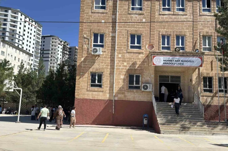 Mardin’de YKS’nin ilk oturumu başladı
