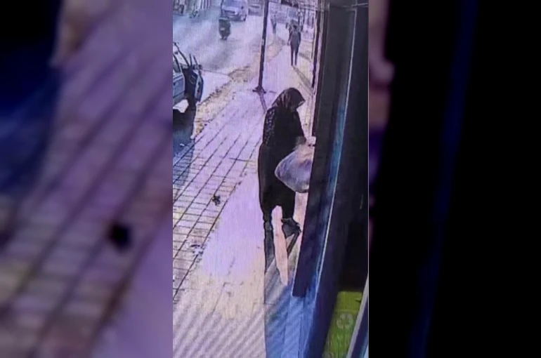 Markete bırakılan ekmek ve simit dolu poşeti çaldı
