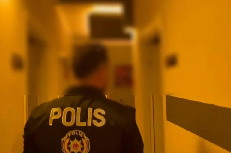 Masaj salonlarına yapılan fuhuş operasyonunda 15 gözaltı