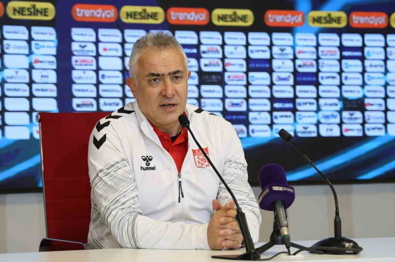 Mehmet Altıparmak: "Sivasspor’u geldiği yere, Süper Lig’e çıkartmak istiyoruz