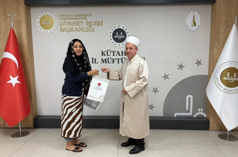 Meksikalı Rubi Müslüman olup, Ayşe ismini aldı
