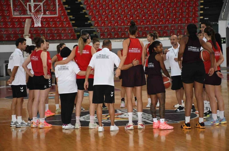 Melikgazi Basketbol yeni sezona hazırlanıyor