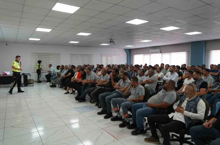 Melikgazi’den saha çalışanlarına trafik eğitimi